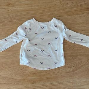 🚨 4 for $12 🚨 rainbow shirt